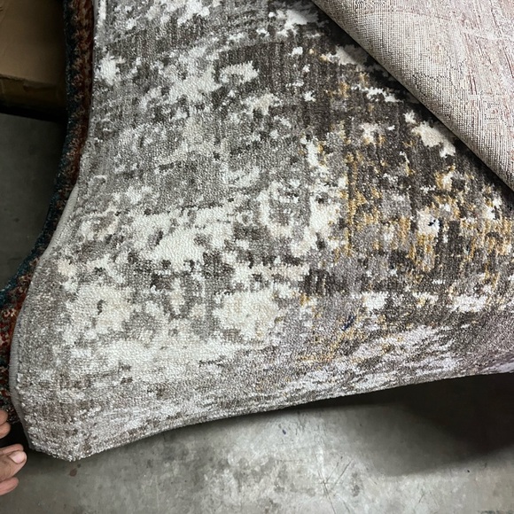 Vintage Style Distressed Area Rug - Picture 2 of 10